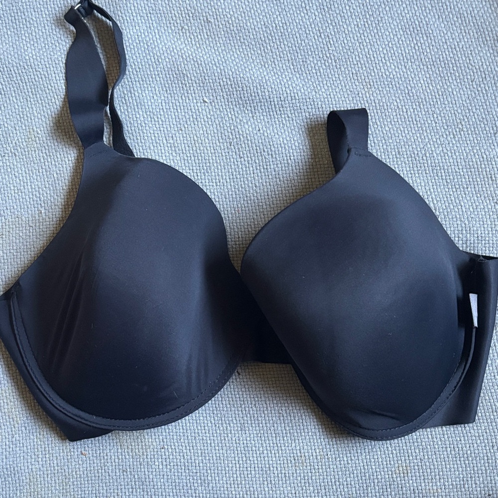 SOLD Elegant New Black Vince Camuto Bra, Not Worn